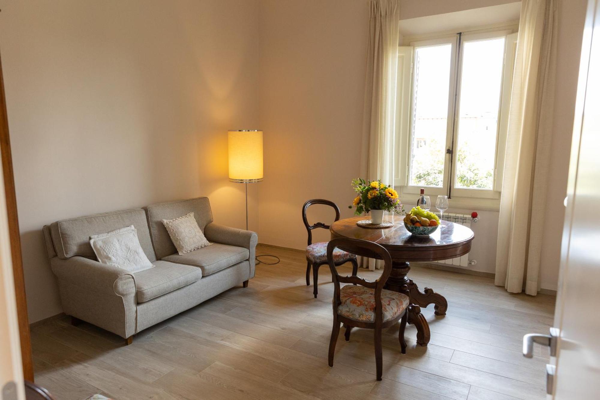Modern Apartments In The Heart Of Флоренция Экстерьер фото
